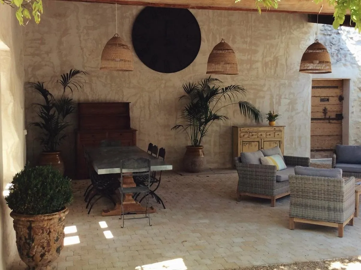 بيت ضيافة Les Terrasses De Boulbon B&B فرنسا